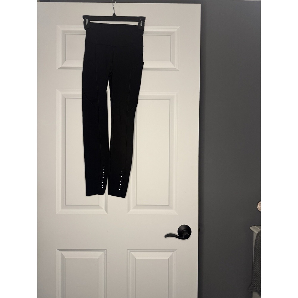 Lululemon Fast And Free Running Leggings  Size 2 7/8" Side Pockets Black